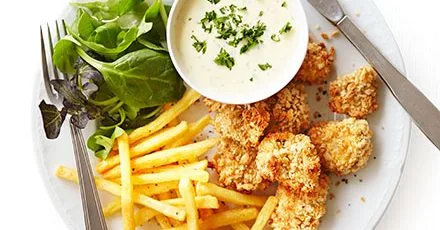 Mini schnitzels with garlic sauce