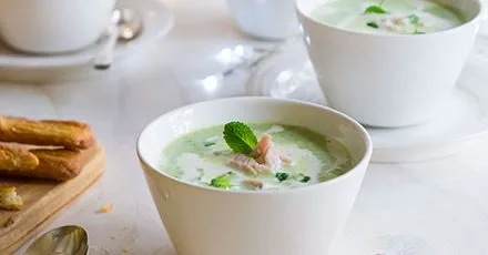 Minted ham & pea soup shots