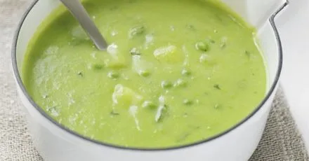 Minty pea & potato soup