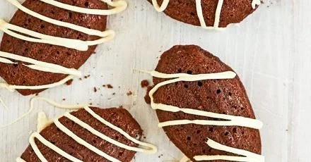 Mocha madeleines