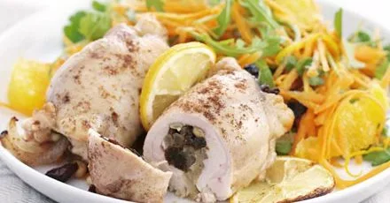 Марокканський курячий салат з морквою та апельсином