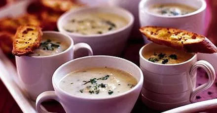 Mum's leek & potato soup with mustard toasts