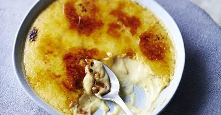 Easy no-bake crème brûlée