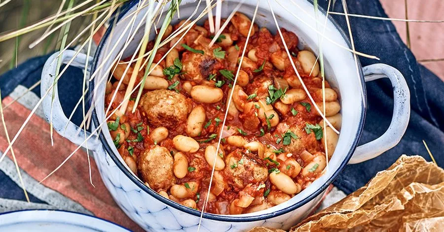One-pan smoky beans & sausage meatballs
