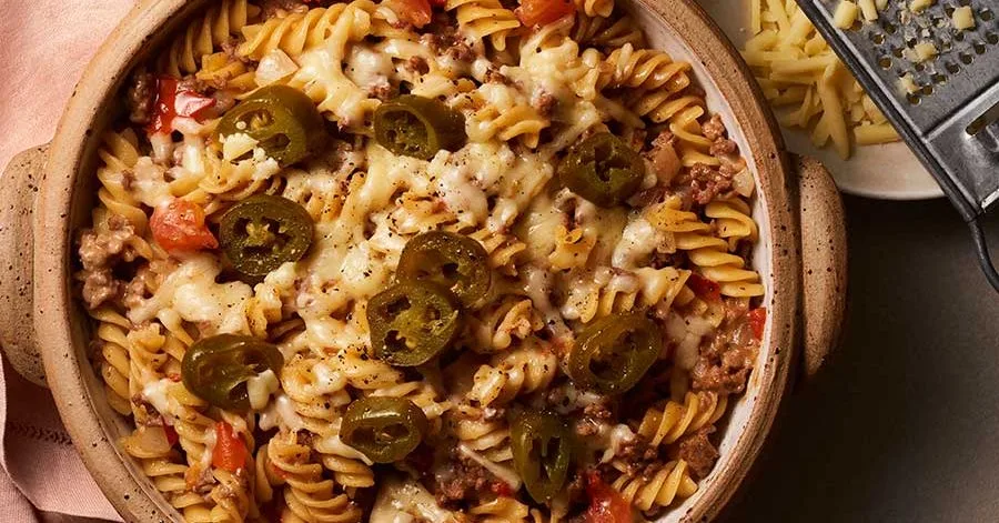 One-pot cheeseburger pasta