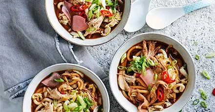One-pot Chinese chicken noodle soup