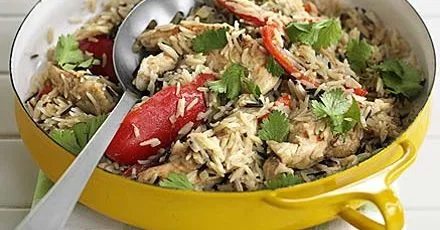 Oven-baked Thai-spiced chicken rice