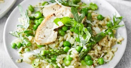 Pea, broad bean & rocket risotto with chicken