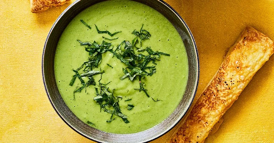 Pea & mint soup with wand dippers