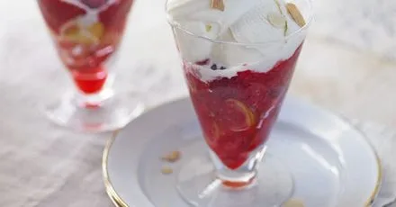Peach Melba knickerbocker glory