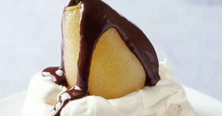 Pear & chocolate mini pavlovas