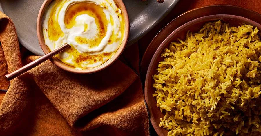 Peppered yellow rice