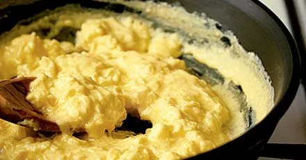 Perfect scrambled eggs recipe