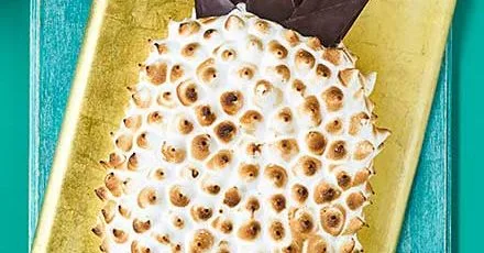 Pineapple & rum cake