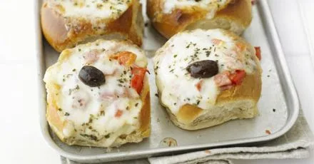 Pizza rolls
