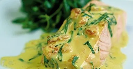 Poached salmon with pink grapefruit & basil sauce