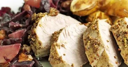 Pork with braised red cabbage & pears