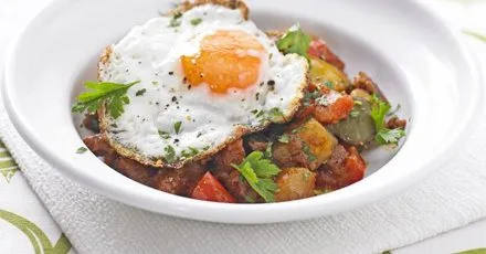 Potato, pepper & chorizo stew with fried eggs