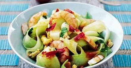 Prawn & cucumber salad