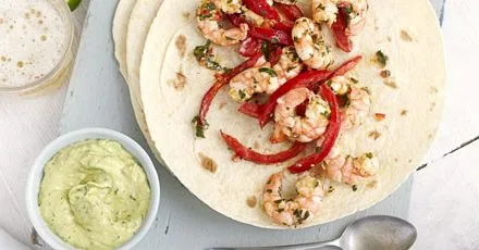 Prawn fajitas with avocado cream