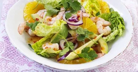 Prawn salad with orange, red onion & avocado