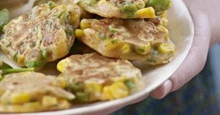 Креветкові оладки з кукурудзою