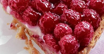 Raspberry, lemon & frangipane tart