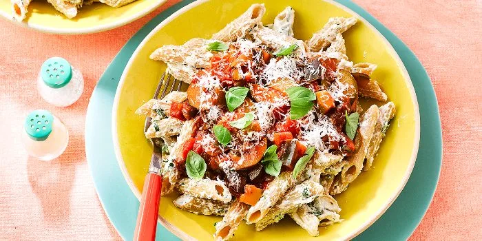 Рататуй з рікоттою та макаронами