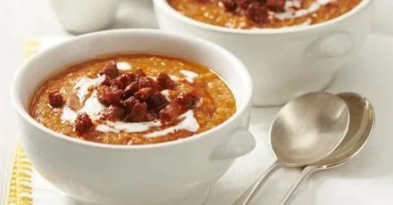 Red lentil & chorizo soup