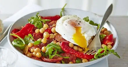 Roast pepper & chorizo salad