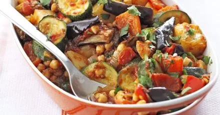 Roast summer vegetables & chickpeas