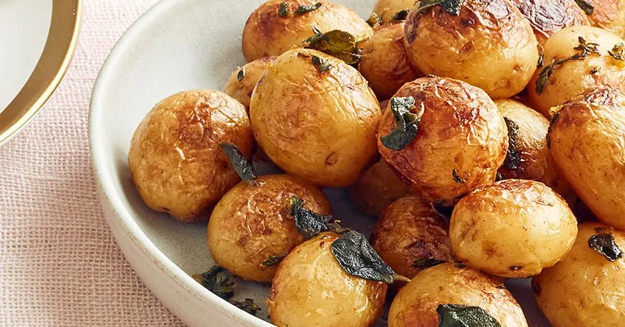 Roasted new potatoes with lemon & herbs