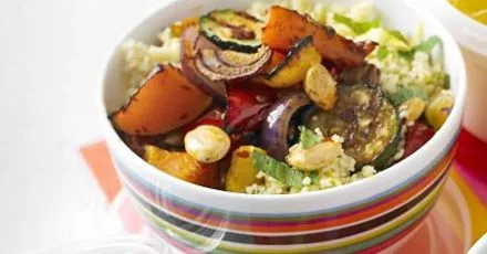Запечений овочевий кускус‑салат