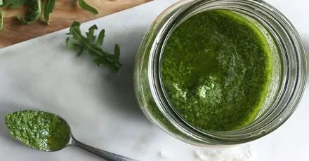 Руколовий песто