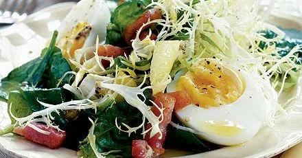 Salade aux lardons