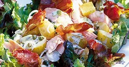 Salmon & crisp prosciutto salad