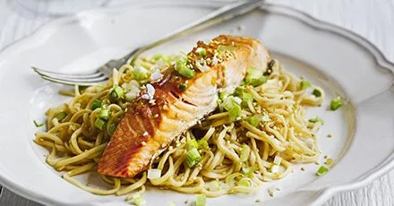 Salmon noodles
