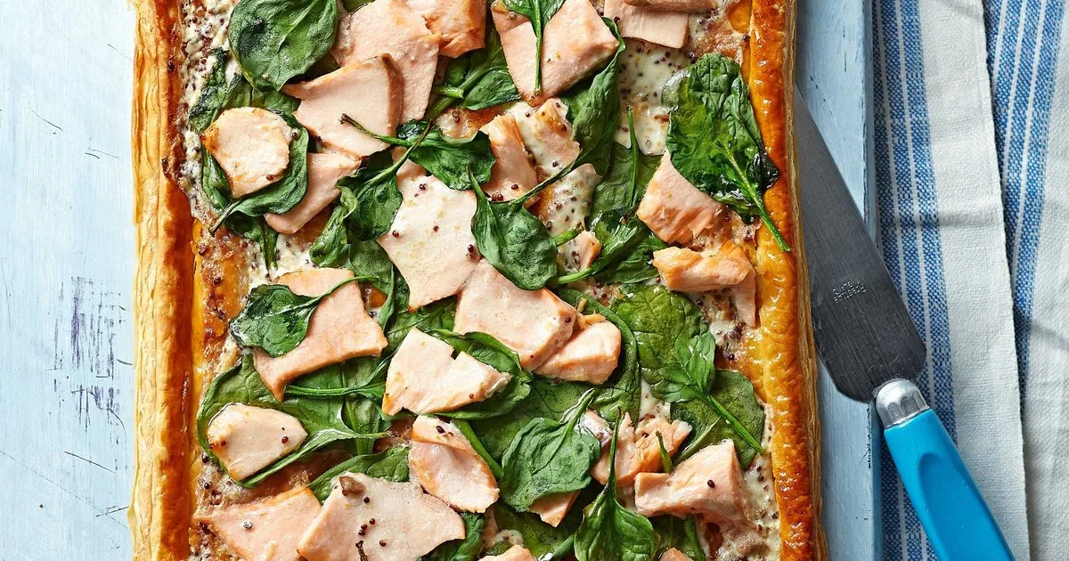 Salmon & spinach tart