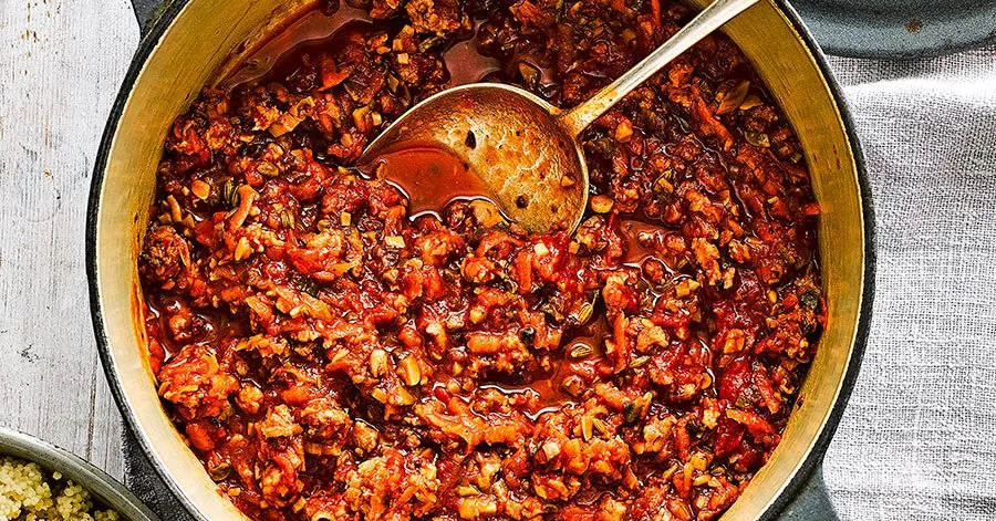 Sausage & mushroom ragu