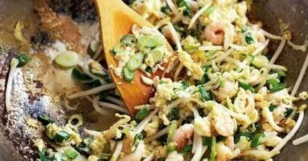 Scrambled egg stir-fry