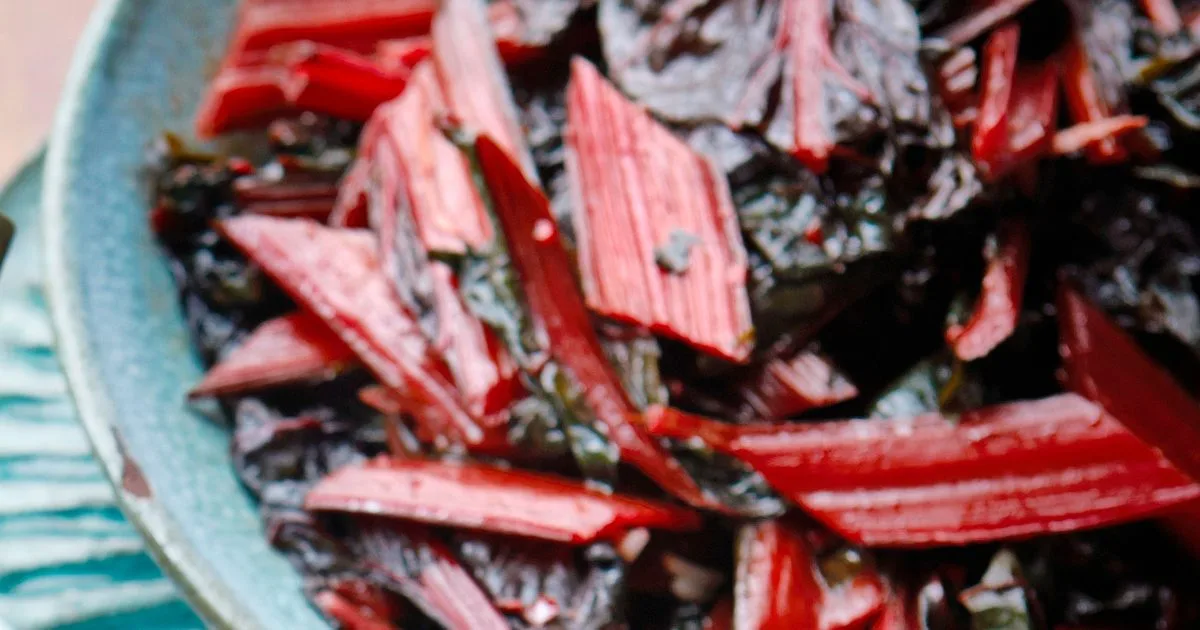 Seasonal 'wealth greens' ('Fa cai')