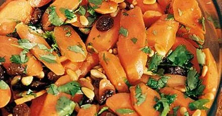 Simple carrot salad