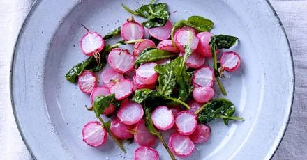Simple roast radishes