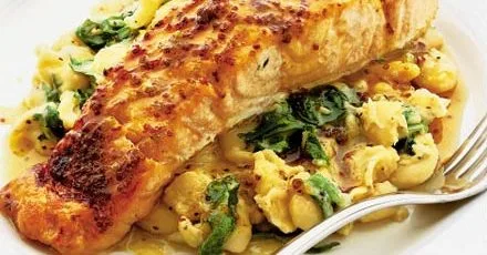 Sizzling salmon with bean mash
