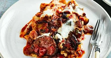 Slow cooker vegetable lasagne