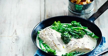 Smoked haddock & cheat's chips