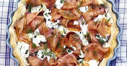 Smoked salmon, dill & onion tart