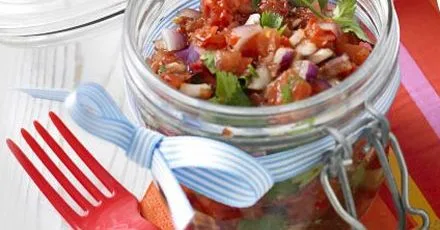 Smoky chipotle pepper salsa