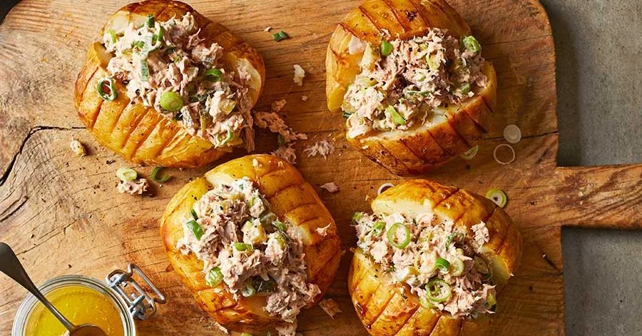 Soy-baked potatoes with tuna sriracha mayo