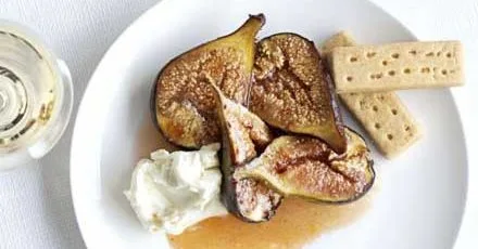 Spiced baked figs with ginger mascarpone
